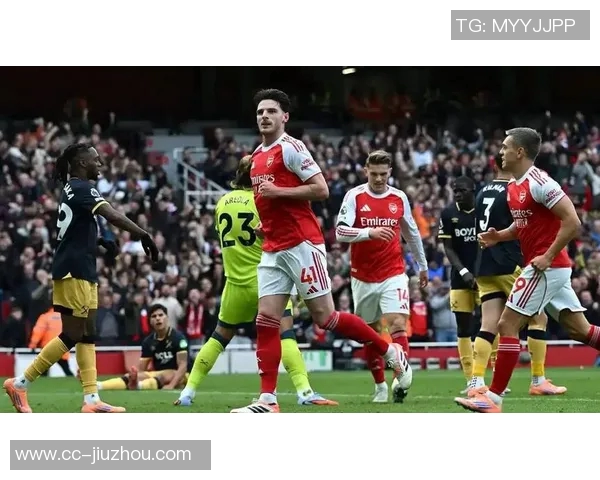 曼联在德勤收入榜首次跌至第八位被利物浦阿森纳超越引发关注